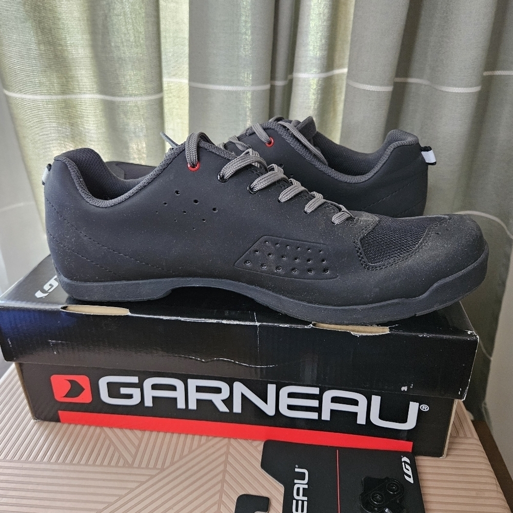 Garneau Men's Black Cycling Boots Shoes Urban Black Asphalt Cleats Echelon 11.5 - Picture 10 of 16